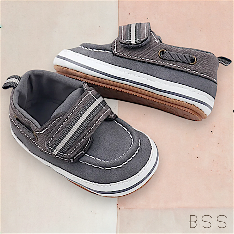 Mocassim Infantil Listras e Velcro